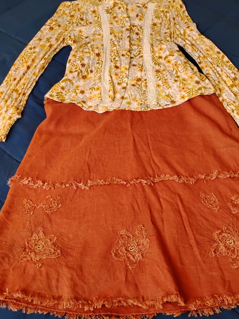 Women’s Rust Orange Embroidered Midi Skirt And Lace Floral Long Sleeve Blouse